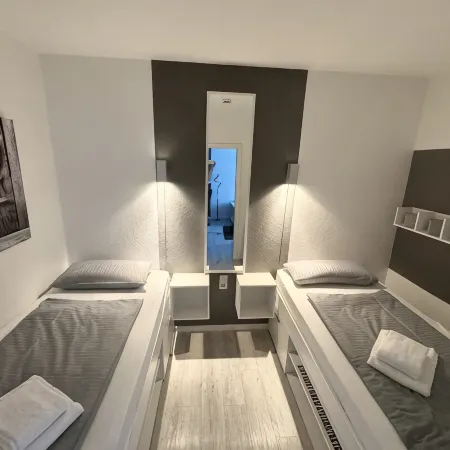 Comfortable, modern, completely renovated vacation apartment with balcony, WLAN available
