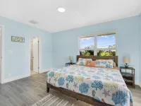 Waterfront House in the heart of Cudjoe Key. - Wifi