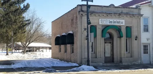Historic Bank Building on the Elroy-Sparta State Trail -  Habitaciones en casas particulares