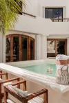 White Monkey Private Beach Villa - Villas