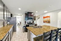 Gorgeous 5-Bedroom Home in Schertz, San Antonio, New Braunfels