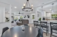 Lake Front Home near Winter Park! - Wifi