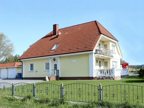 Haus zum Strand "muschel" Inmitten Schöner Natur Unweit vom Strand in Barendorf - Wifi