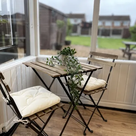 Delightful 2 bed detached home with secure parking