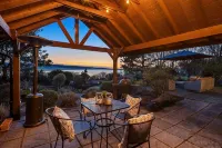 Harbor View House
