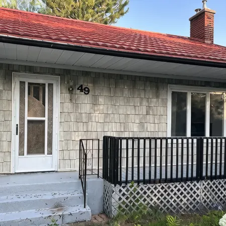 South End Bungalow - 5 full bedrooms