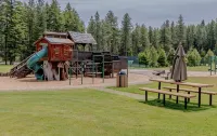 Family-Friendly Suncadia Home w/ Hot Tub - 4つ星