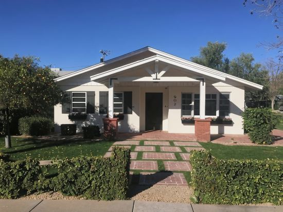 Downtown Tempe Modern Farmhouse:  Luxurious Home Steps Away from ASU & Mill Ave