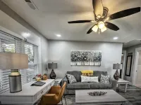 Central Retreat A, NEW Family & Pet Friendly - 4-Star