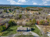 Cottage on Lake Texoma