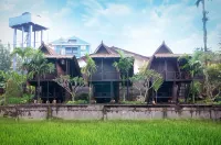 Aries Biru Hotel and Villa - Gym