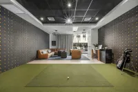 Curated Designer Retreat • Pool • Gym • Dining - 4-Star