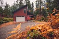 Mt Baker Forest Cabin - Sauna, Hot Tub, Fire Pit