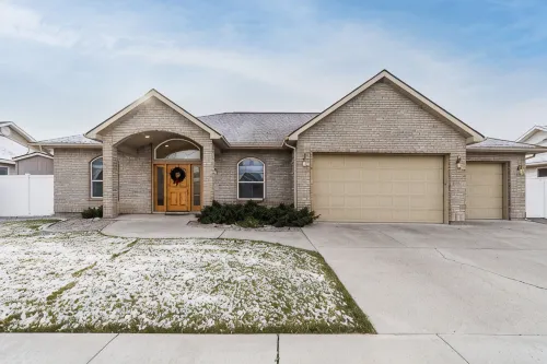 Spacious/King bed/bbq/Quality furnishings/Lg suite - 3-Sterne