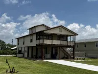 Great Fishing AndHunting Lodge and Vacation Home in Port O’Connor TX - Wifi