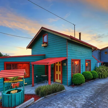 Rosebank Cottage Collection