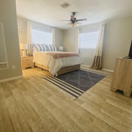 Cozy Waterfront Minutes from the Beach! Great Fishing, Inground Saltwater Pool