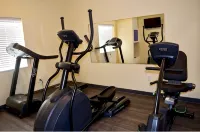 Days Inn & Suites by Wyndham Augusta Near Fort Eisenhower - Gym
