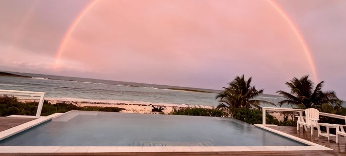 Paradise Beach House a new 4 bedroom beachfront house with pool Hotels in Green Turtle Cay