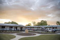 The Rocks Motel