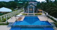 賈明斯酒店 - 無邊際泳池