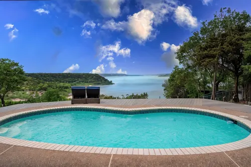 Lakefront House w/ Pool & Private Beach