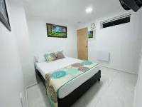 Hotel Eterna Primavera Hotels near Aranjuez Park