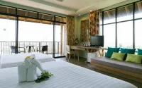 Karon Phunaka Resort - Jakuzi
