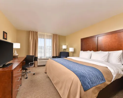 Comfort Inn & Suites Mandan - Bismarck Hotele w: Mandan