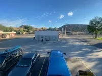 Two Rivers Inn - parking