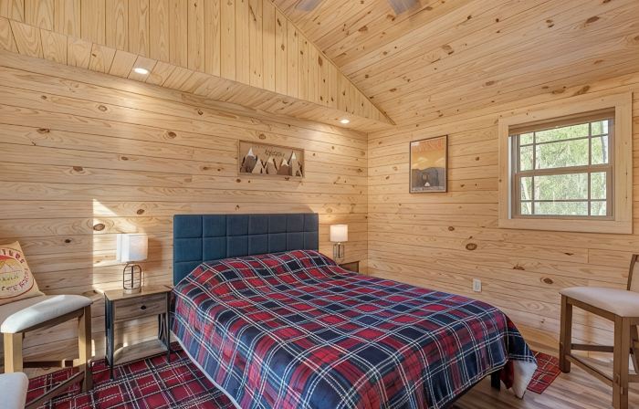 Lake View Adventure Cabin at Bear Bluff Retreat