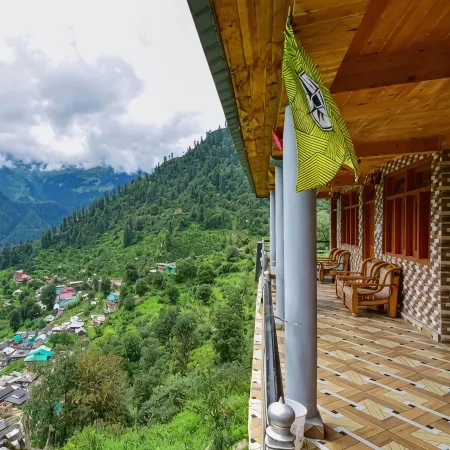 Pahadibliss hostel tosh