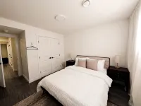 Coziest & Modern Basement Retreat East of Calgary - 3-Sterne