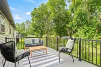 The Respite: Spacious beautiful new build, sleeps 8-10. 7 minutes from Hershey.