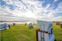 Spacious vacation apartment in a central and quiet location with terrace - 3-Star