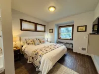 Waterfront 2 Bed-King/Queen , 2 Bath + Incredible Views Perched  over Bodega Bay