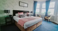 Ebor Lodge - 4-Star
