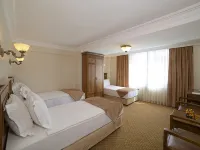 Grand Unal Hotel Hotels near Marmaray Yenikapi