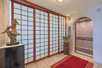 Magnificent Oceanfront Luxury Dolphin Suite with Your Own Private Elevator!