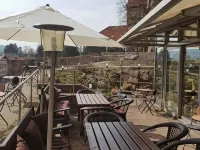 Hotel & Café Schachtenburg Hotels in Schlitz