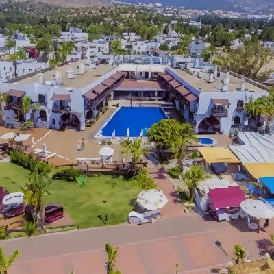 Costa Bitezhan Hotel Hotels near Bitez Beach