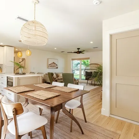 3Br Heated Saltwater Pool Home Near Ami and Img