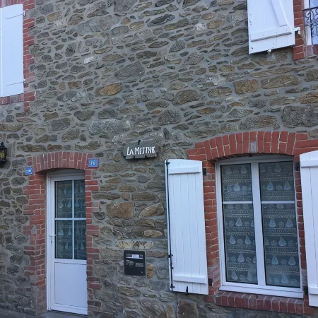 DINARD VACATION RENTAL HOUSE