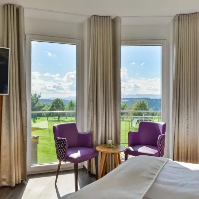 Hotel & Golfrestaurant Gut Wissmannshof Hotels near Wolfsanger