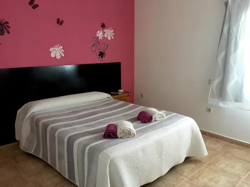 Hostal Catedritos Ibéricos A-5 Km 154 A 5 KM de Oropesa A 1 KM de Herreruela de Oropesa - Mountain view