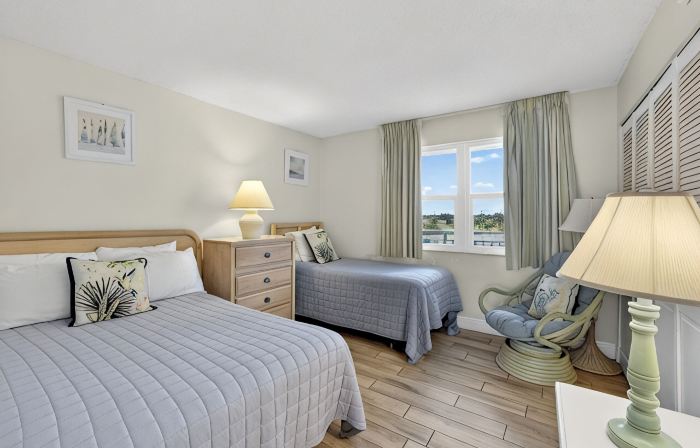 Oceanfront 2Br Condo w/ Private Balcony at Paradise Beach Club, Unit 341