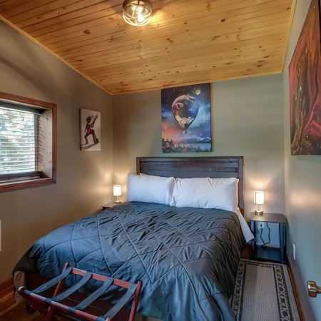Privat Hot Tub! Sleeps 6 *Traverse City *Sleeping Bear Dunes Отели в г. Интерлошен