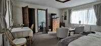 Fantastic self-catering apartment on the outskirts of Caerleon