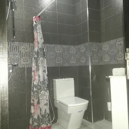 Large and beautiful 2 rooms new modern with air conditioning wifi and satelite
