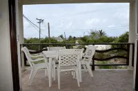 寬敞涼爽通風公寓，享有海景及鄉野景觀 - 公寓